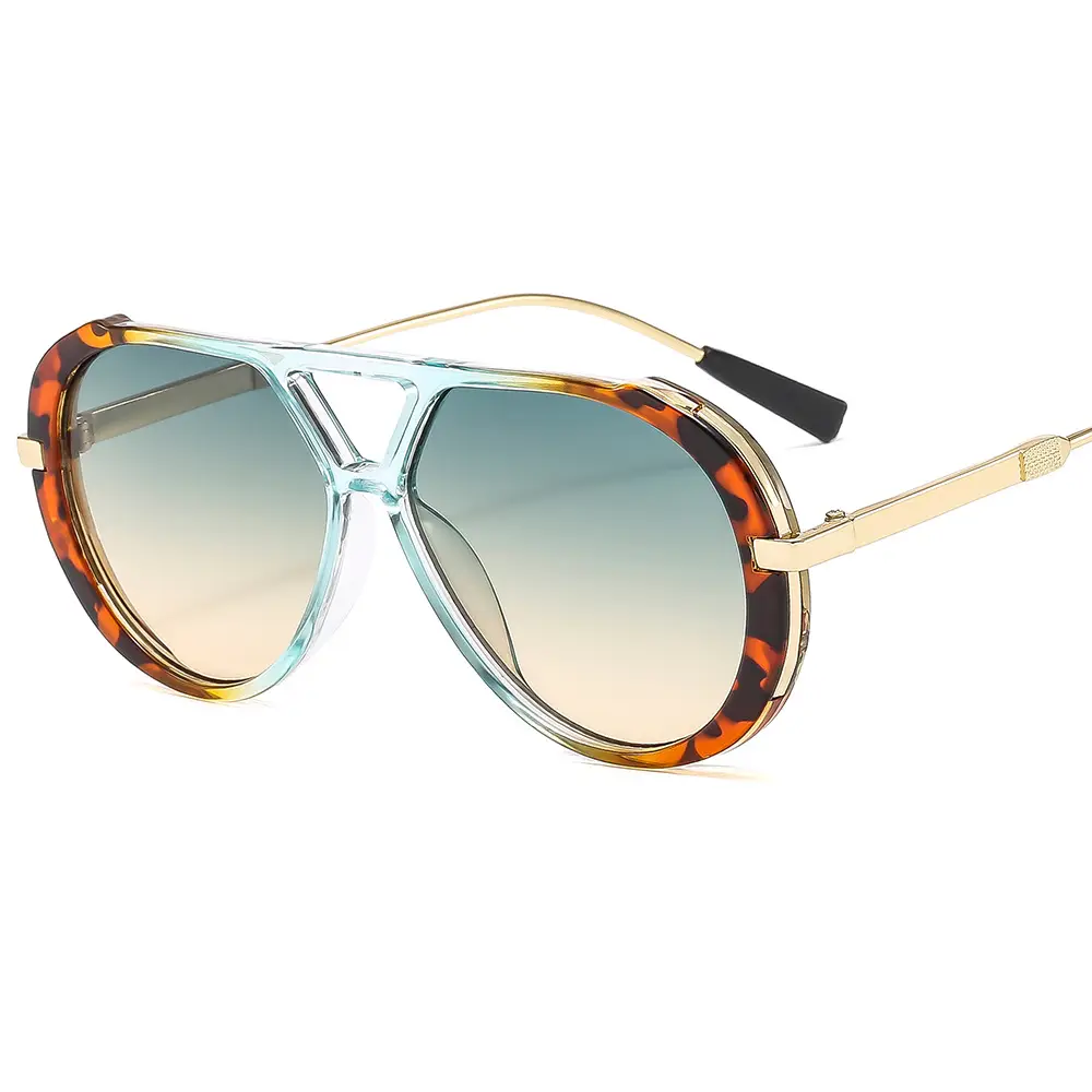 Modern White Gold Sunglasses M6152 with Gradient Shades - Image 7