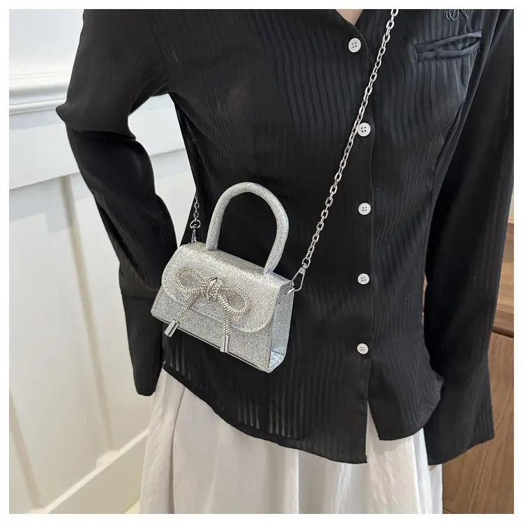 Silver Glitter Bow Shoulder Bag 2024 — feature 13
