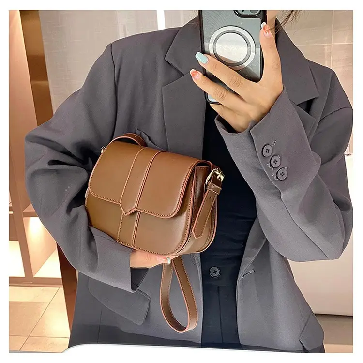 Brown Vintage Square Shoulder Bag for Women - Image 7