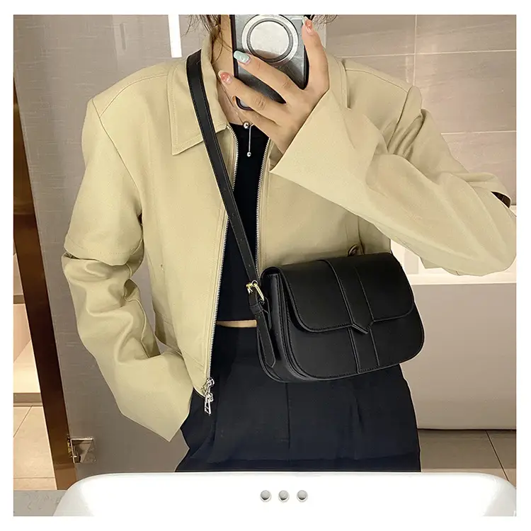 Brown Vintage Square Shoulder Bag for Women — feature 11