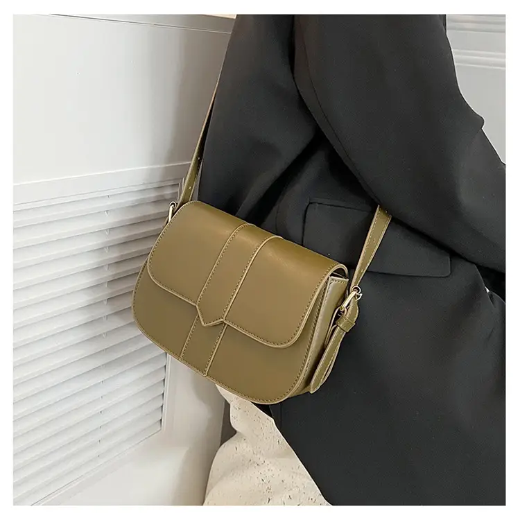 Brown Vintage Square Shoulder Bag for Women — feature 13