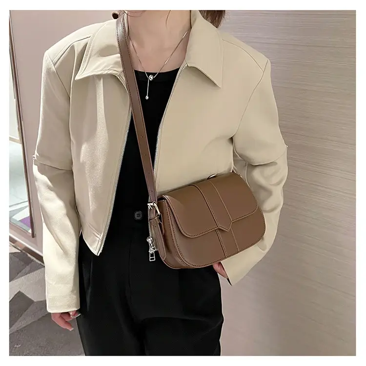 Brown Vintage Square Shoulder Bag for Women — feature 14