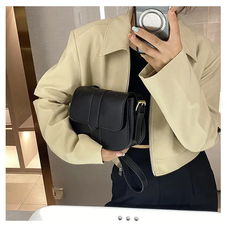 Brown Vintage Square Shoulder Bag for Women — feature 17