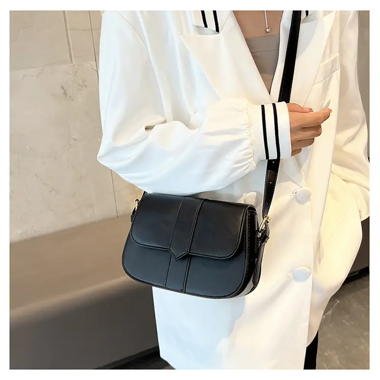Brown Vintage Square Shoulder Bag for Women — feature 30