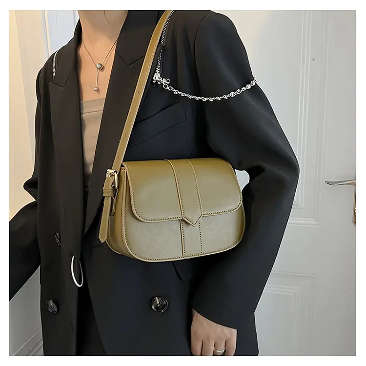 Brown Vintage Square Shoulder Bag for Women — feature 34