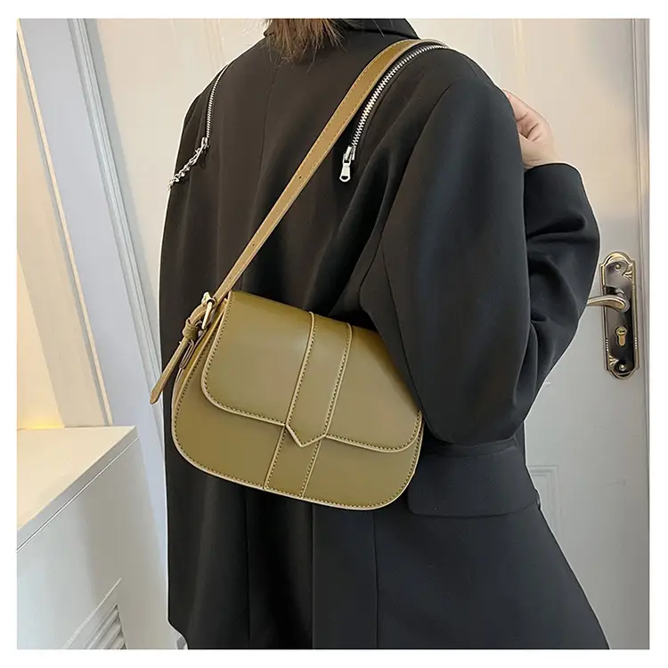 Brown Vintage Square Shoulder Bag for Women — feature 39