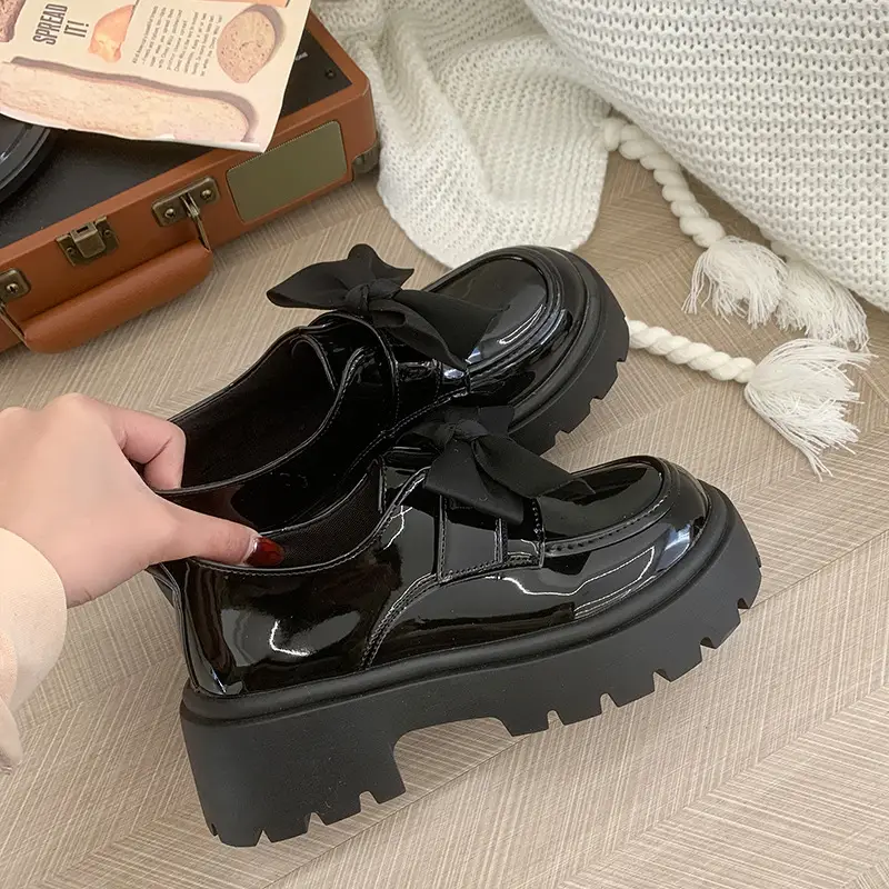 British style small leather shoes women's wholesale new spring and autumn bow with skirt thick bottom muffin retro casual shoes - Image 5