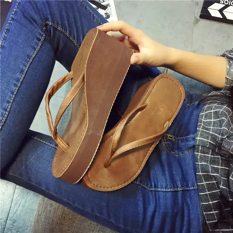 2026 New Summer Sandals, Beach Slippers, Women's Flip-Flops, Wedge Heels, Thick Soles, Non-Slip High Heels, Flip-Flops for Outdoor Wear — feature 3
