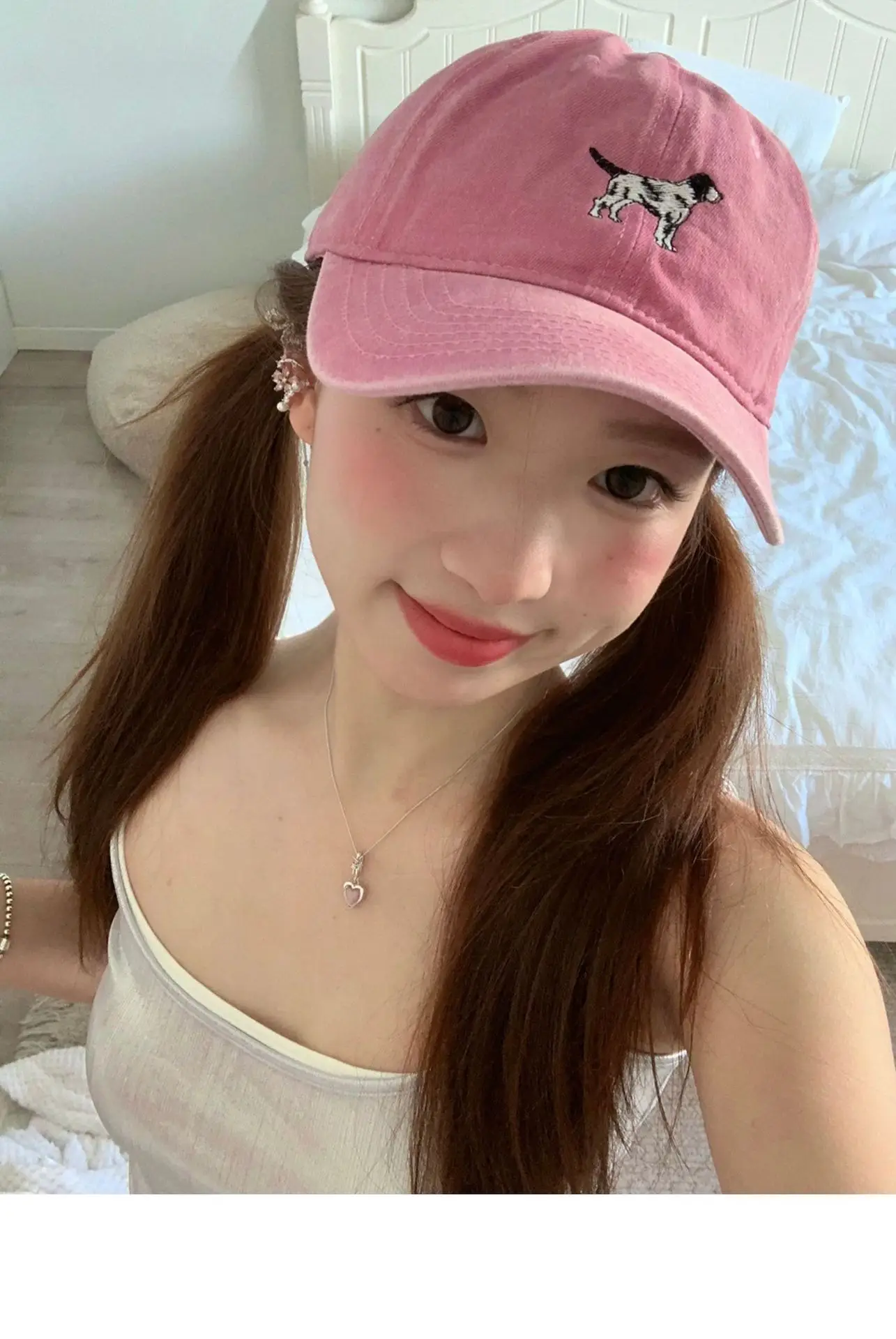 Korean Cute Puppy Embroidered Washed Pink Cap — feature 4