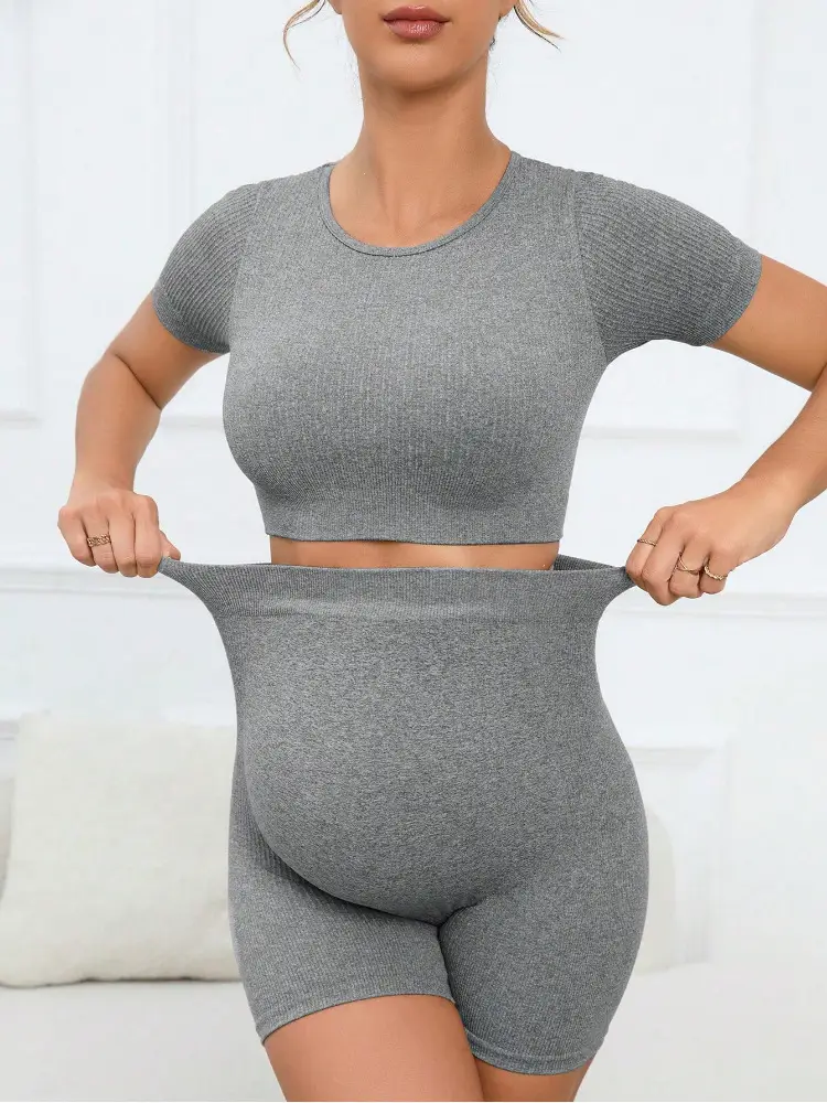 Maternity Sports Suit Peach Butt Shorts Short-Sleeved Seamless Knitted Breathable Quick-Drying Yoga Pants Maternity Yoga Clothes — feature 16