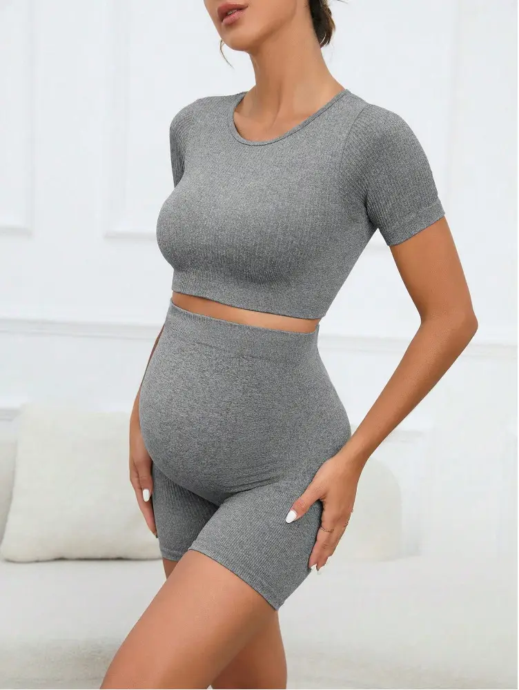 Maternity Sports Suit Peach Butt Shorts Short-Sleeved Seamless Knitted Breathable Quick-Drying Yoga Pants Maternity Yoga Clothes — feature 17