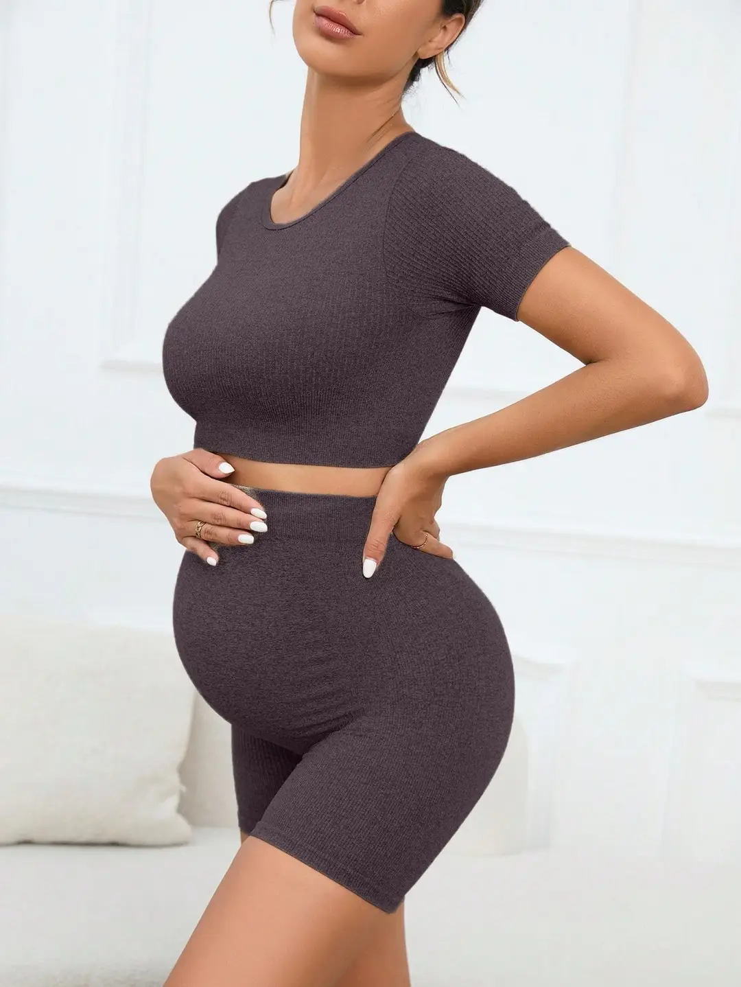 Maternity Sports Suit Peach Butt Shorts Short-Sleeved Seamless Knitted Breathable Quick-Drying Yoga Pants Maternity Yoga Clothes — feature 26