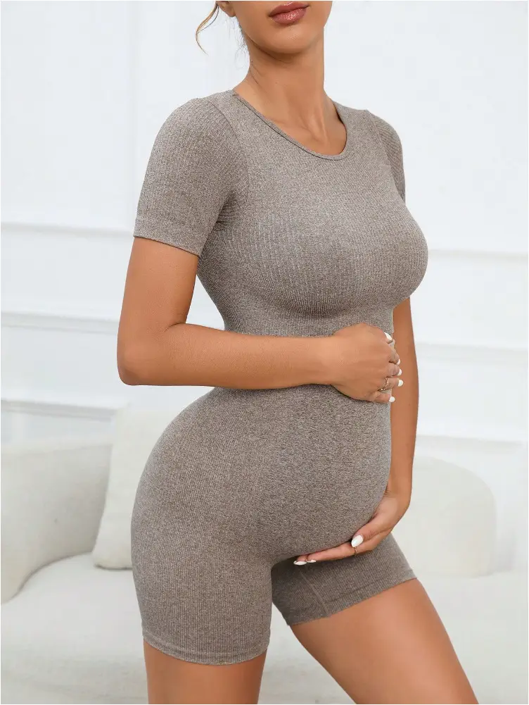 Maternity Sports Suit Peach Butt Shorts Short-Sleeved Seamless Knitted Breathable Quick-Drying Yoga Pants Maternity Yoga Clothes — feature 5