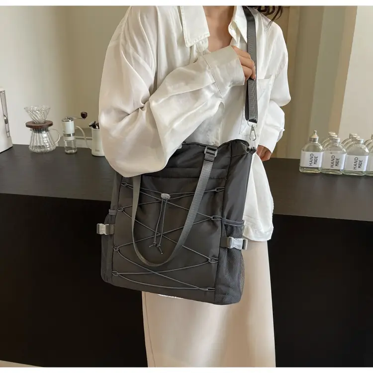 Women's Grey Nylon Shoulder Tote Bag 2024 New Commuter — feature 9