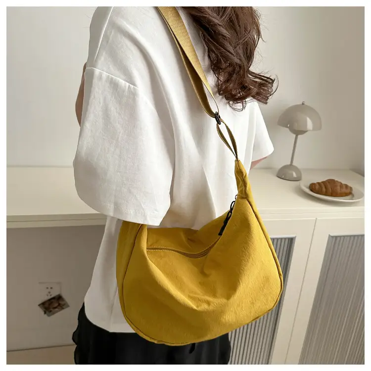 Women's Elegant Shoulder Crossbody Bag Beige 2024 — feature 12