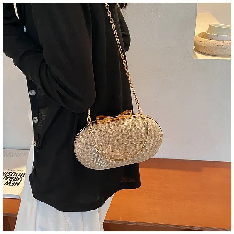 2024 New Women's Blue Textured Chain Shoulder Bag — feature 25