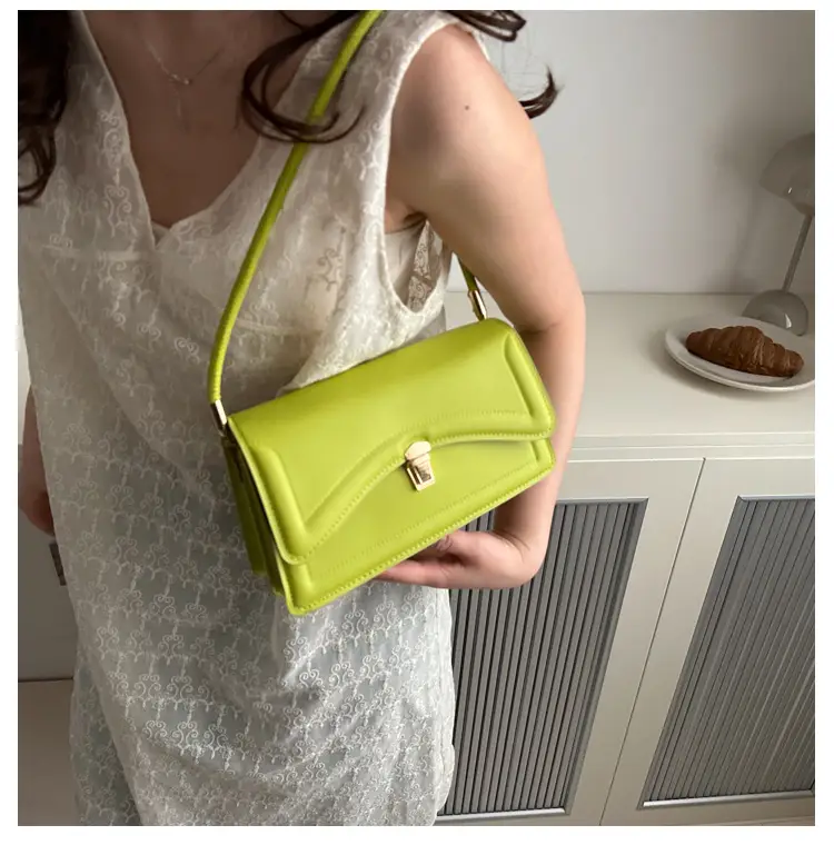 White French Niche Shoulder Bag for Women — feature 9