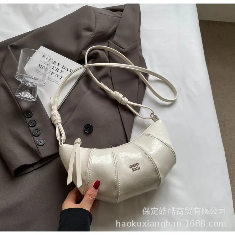 Silver Croc Crossbody Bag Women 2024 New — feature 18