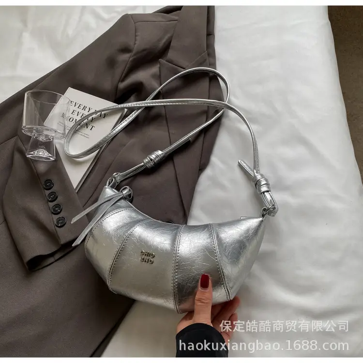 Silver Croc Crossbody Bag Women 2024 New — feature 22