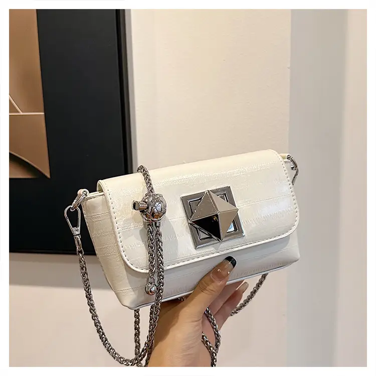 Silver Chain Shoulder Bag Women 2024 New Design — feature 19