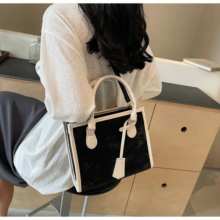 Women's Black White Contrast Shoulder Tote Bag 2024 β feature 13