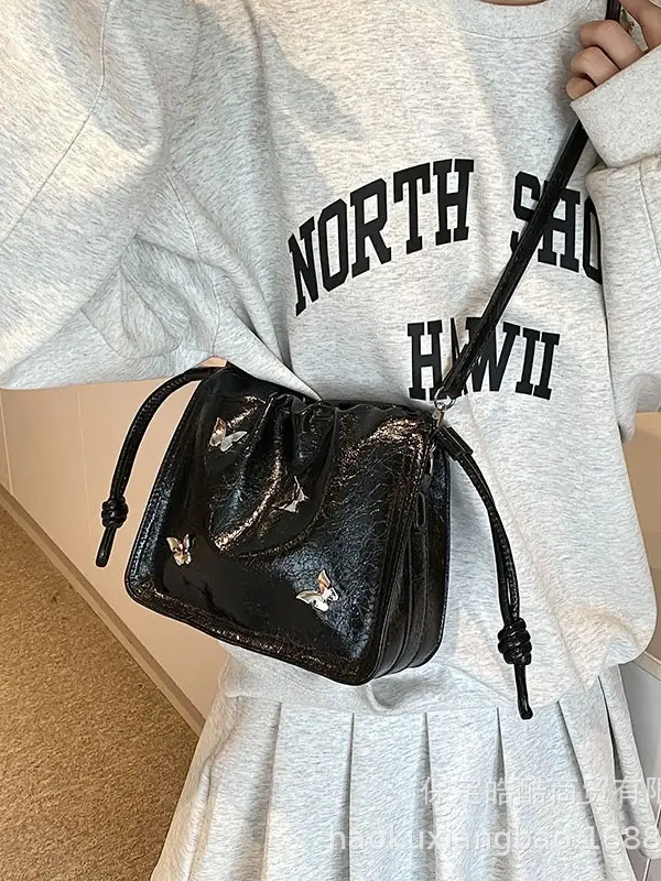 Black Korean Style Pleated Bucket Bag for Women - Image 8