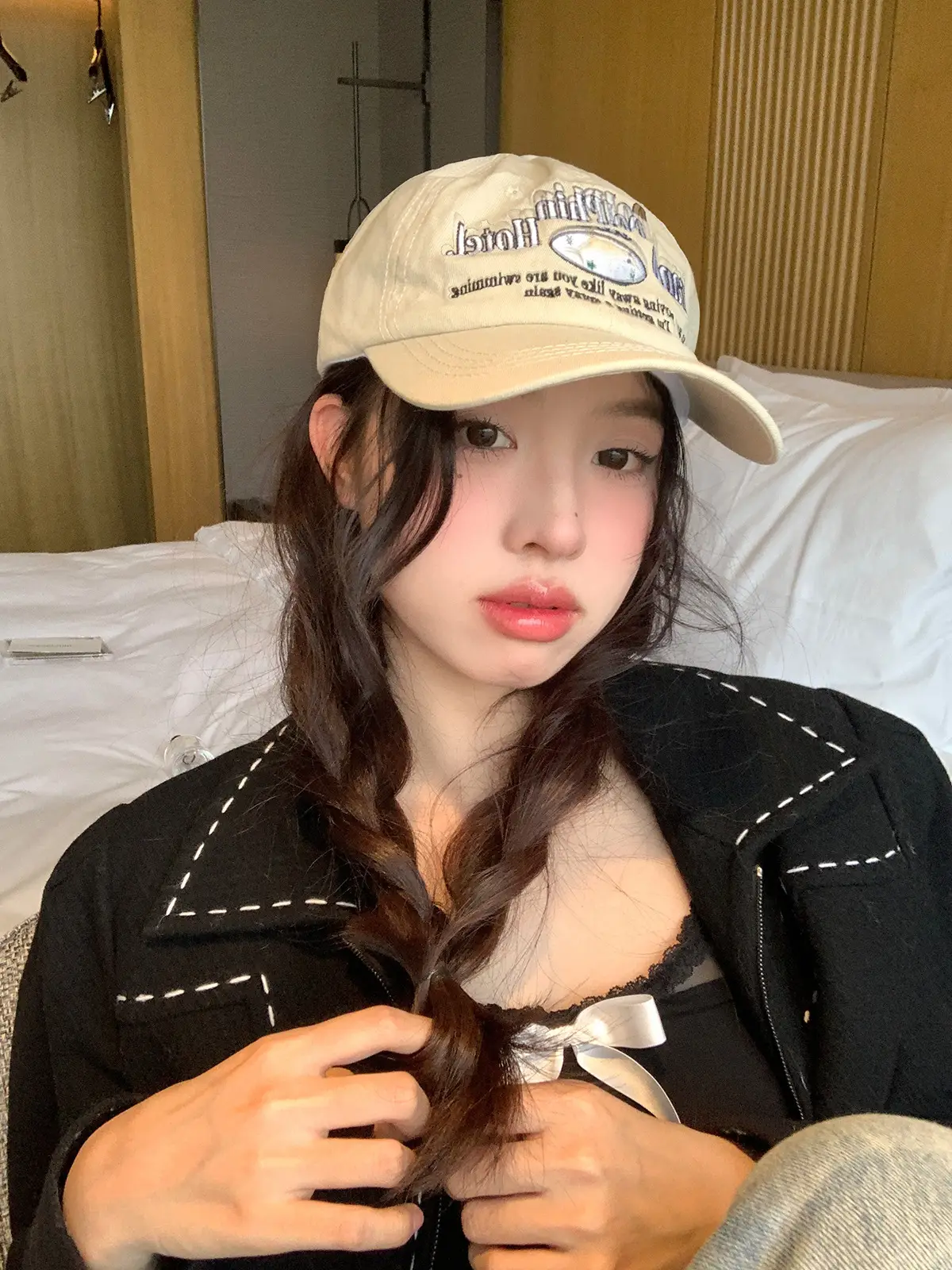 American Street Sense English Embroidered Baseball Cap for Women - Image 2