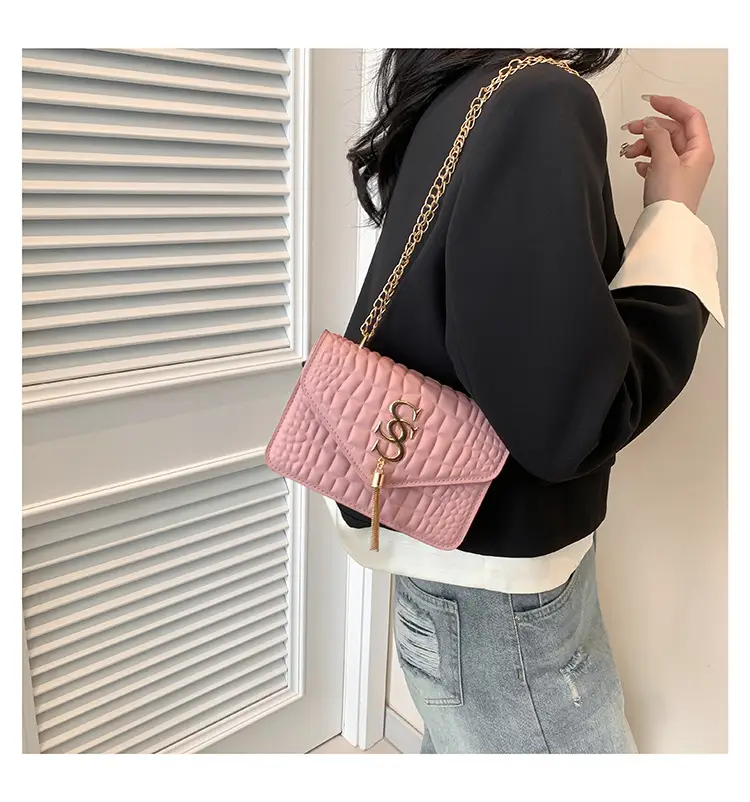 Women's Beige Croc Patch Chain Shoulder Bag — feature 23