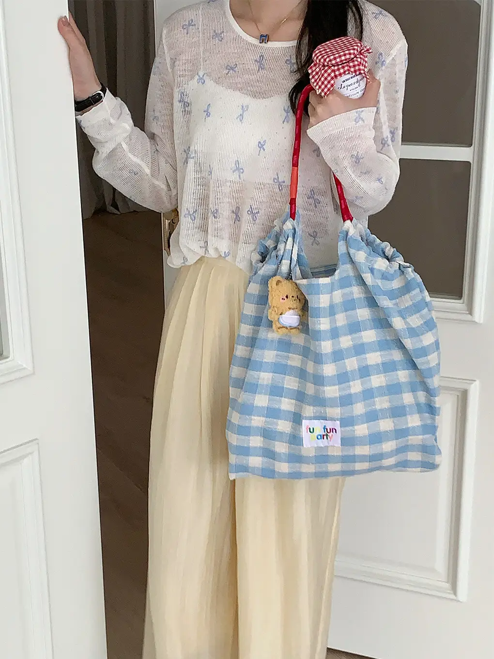 Pink Plaid Drawstring Shoulder Bag Large Capacity — feature 16