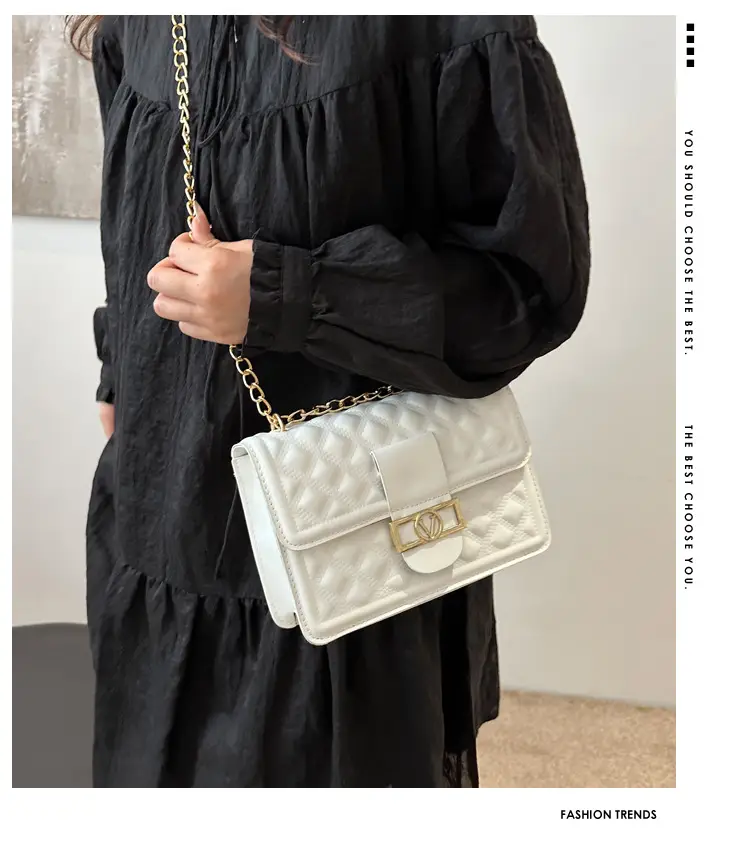 White Rhombic Chain Shoulder Bag for Women — feature 2