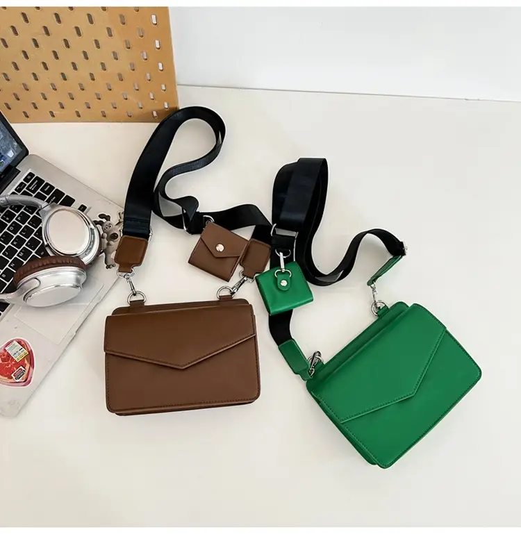 Neutrally White Square Shoulder Messenger Bag for Men Women — feature 28