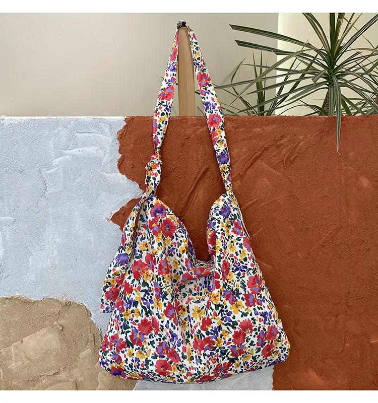 Adjustable Floral Crossbody Bag Women 2024 — feature 2