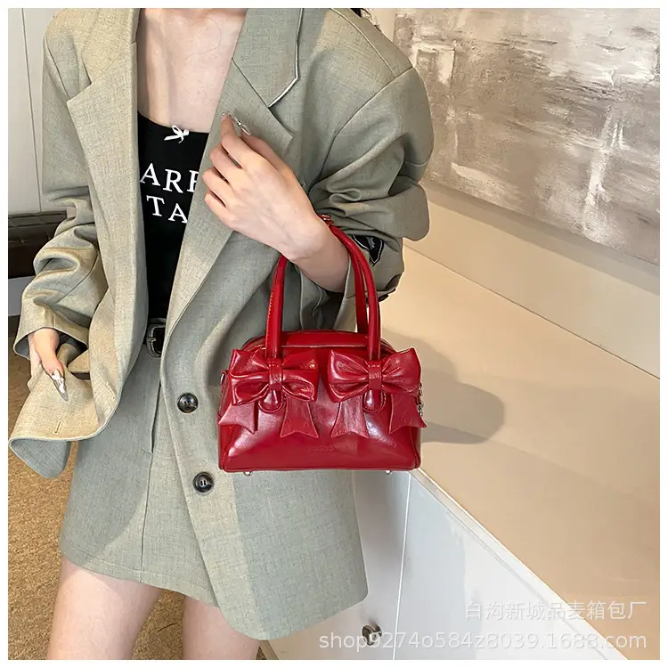 Red Bow Shoulder Bag for Women 2026 — feature 19