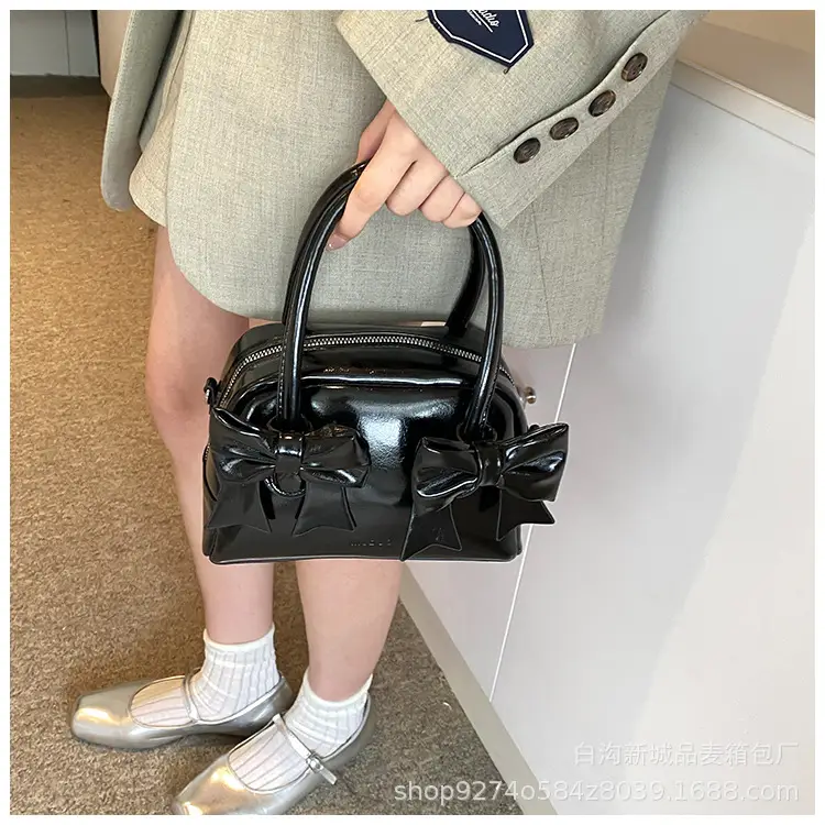 Red Bow Shoulder Bag for Women 2026 — feature 21