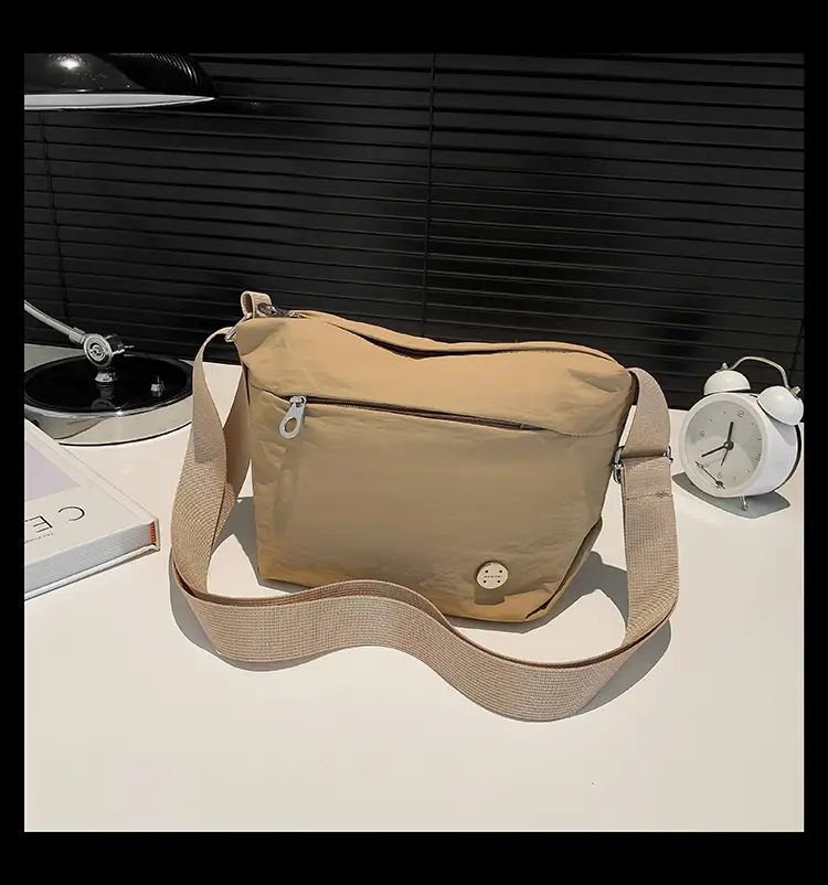 Ultra-light Waterproof Women's Shoulder Crossbody Bag — feature 37