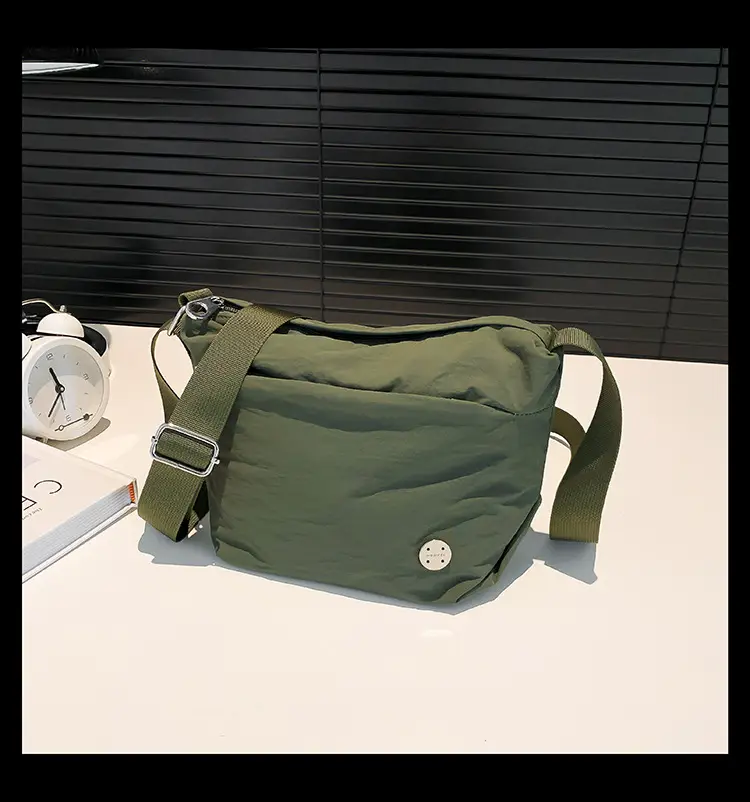 Ultra-light Waterproof Women's Shoulder Crossbody Bag — feature 41