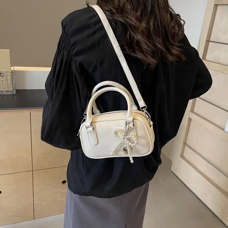 Silver Korean Style Textured Shoulder Bag for Women - Image 7