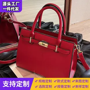 Silver Korean Style Textured Shoulder Bag for Women — feature 3
