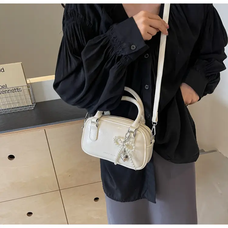 Silver Korean Style Textured Shoulder Bag for Women — feature 70
