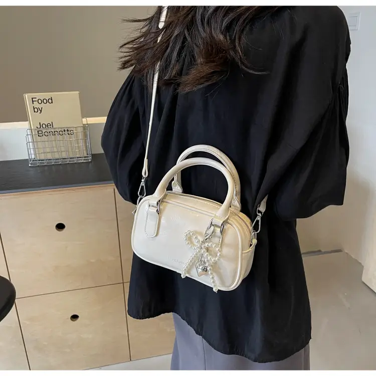 Silver Korean Style Textured Shoulder Bag for Women — feature 71