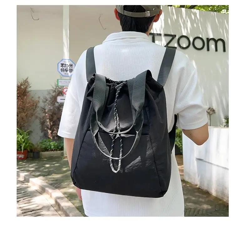 Korean Style Large Capacity Nylon Shoulder Bag — feature 10