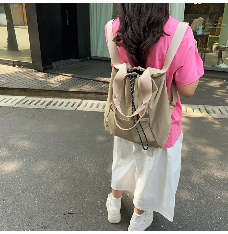 Korean Style Large Capacity Nylon Shoulder Bag — feature 38