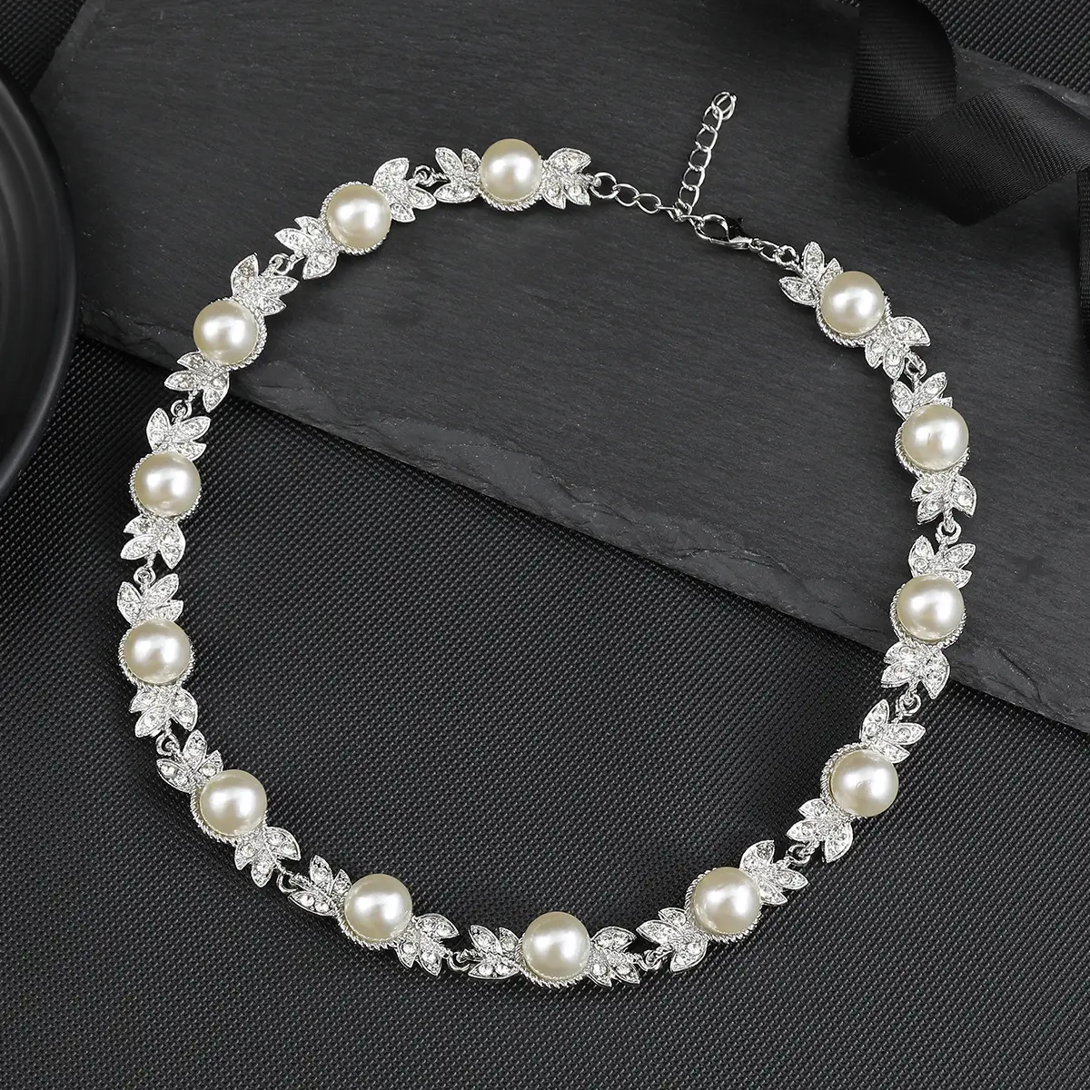 Luxury Pearl Necklace Set for Women with Clavicle & Bracelet — feature 17