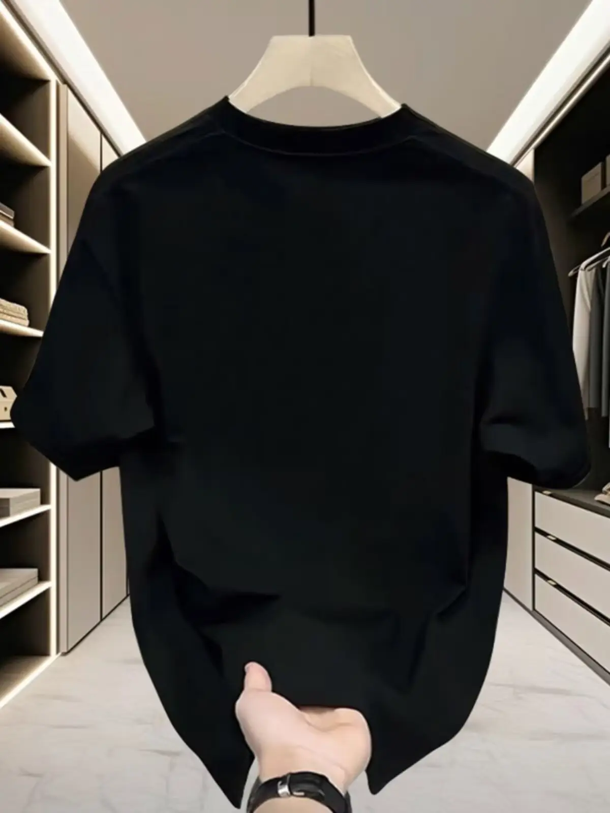 Men Black D Logo Cotton T-Shirt Loose Fit — feature 7