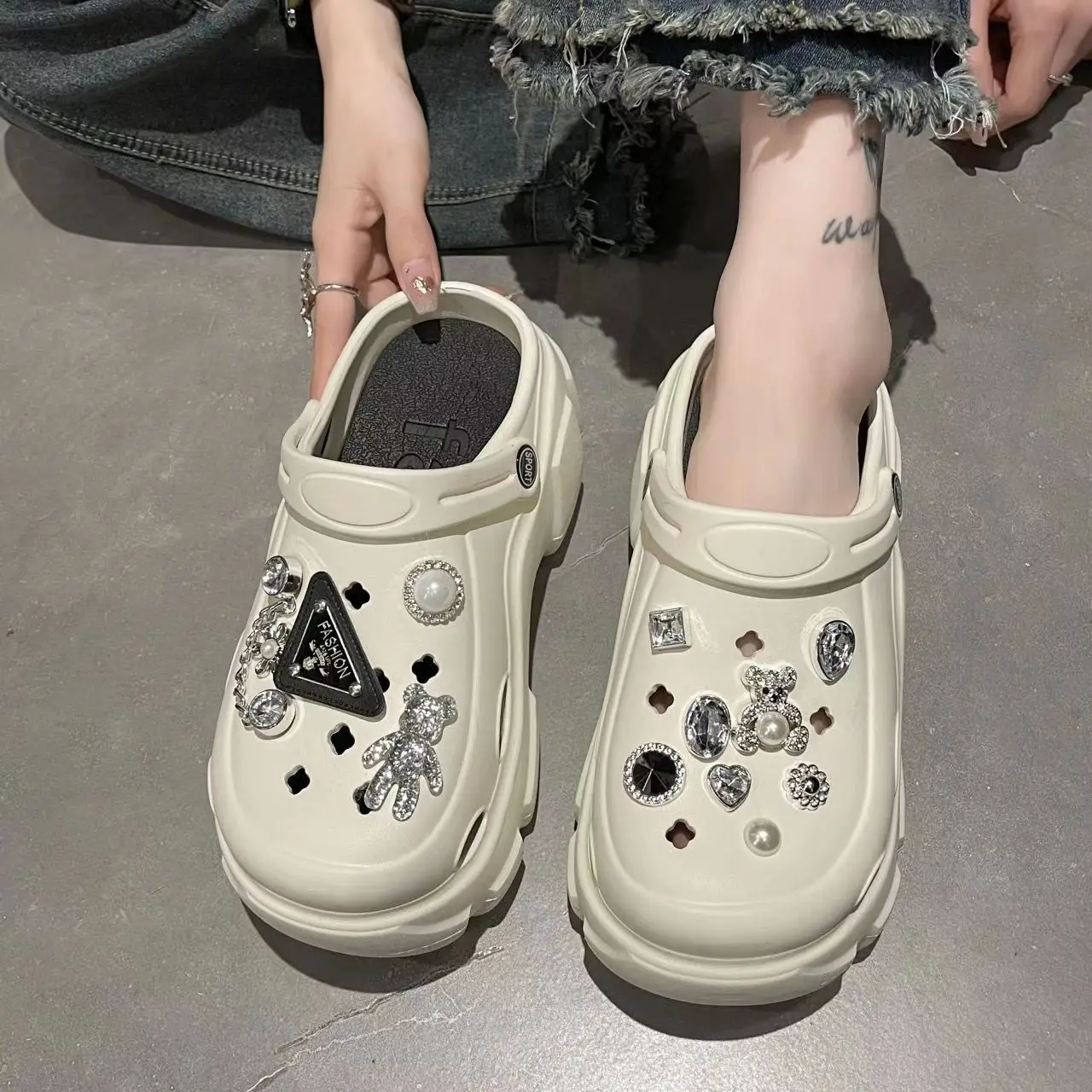 Women's Super Thick Hole Summer Sandals White - Image 4