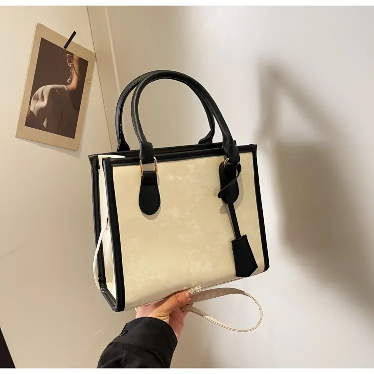 Women's Retro Silk Contrast Shoulder Bag 2024 Spring Summer