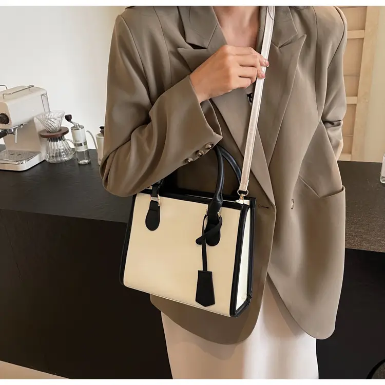 Women's Retro Silk Contrast Shoulder Bag 2024 Spring Summer — feature 20