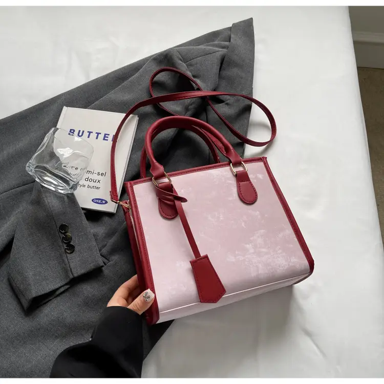 Women's Retro Silk Contrast Shoulder Bag 2024 Spring Summer