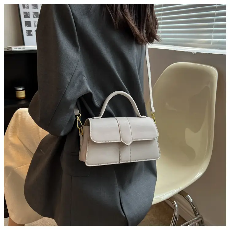 Women's Retro Green Shoulder Crossbody & Square Bag Set — feature 13