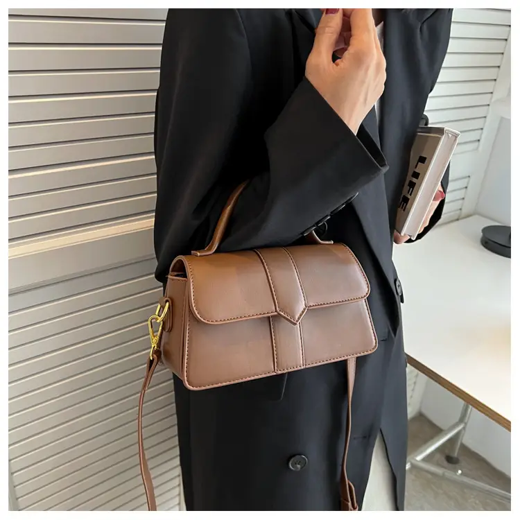 Women's Retro Green Shoulder Crossbody & Square Bag Set — feature 17